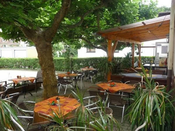 Hotel Zum Waldhorn Peterstal Exterior foto